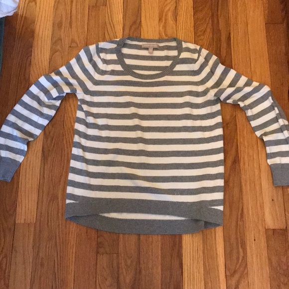 Banana Republic Striped Sweater - Picture 1 of 2